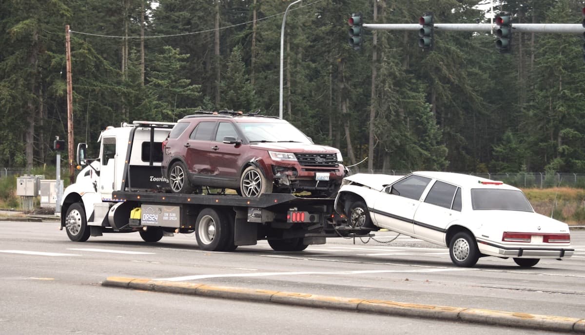 DTD Recovery flatbed tow truck